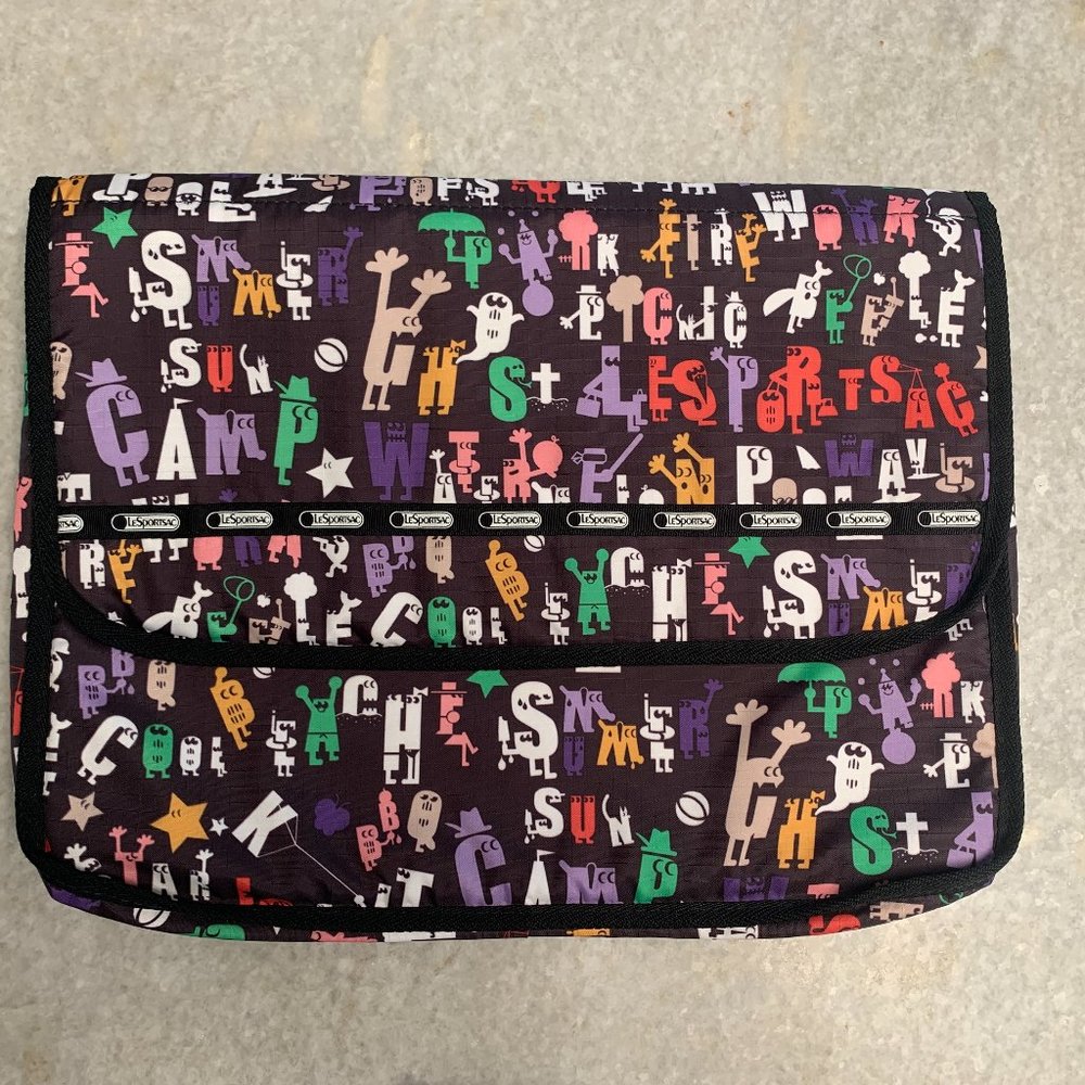 LeSportsac Laptop Bag Cover Multicolor - Like New condition!